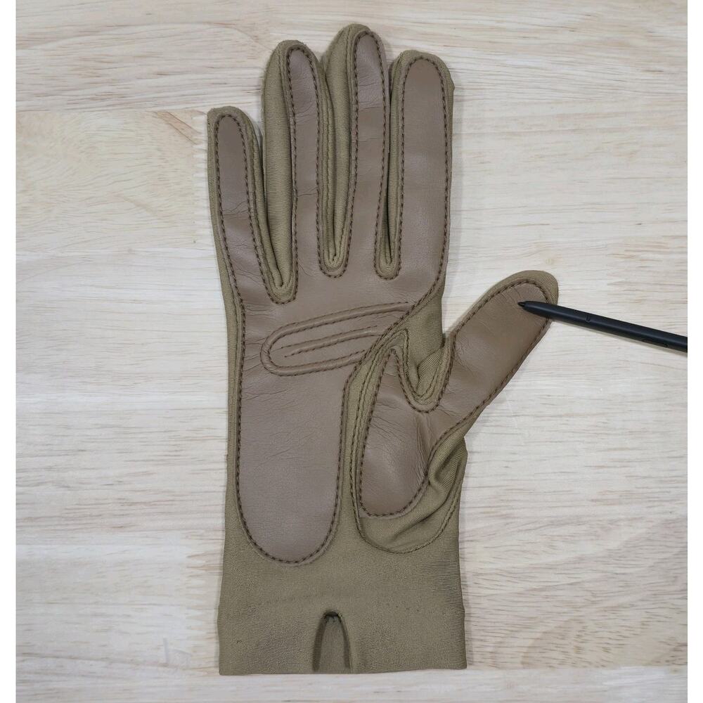 Women's Sheer Energy Gloves By Leggs One Size Stretch Fit Beige Tan - Picture 5 of 8